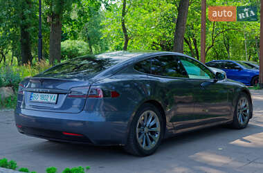 Лифтбек Tesla Model S 2018 в 