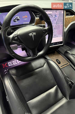 Лифтбек Tesla Model S 2018 в 