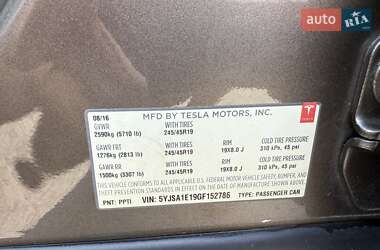 Лифтбек Tesla Model S 2016 в 