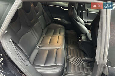 Лифтбек Tesla Model S 2017 в 