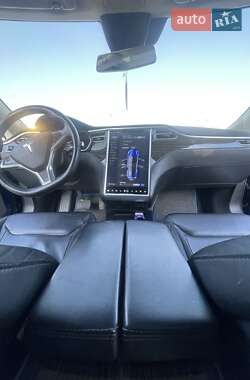Лифтбек Tesla Model S 2016 в 