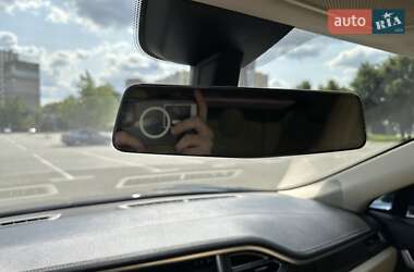 Лифтбек Tesla Model S 2013 в 