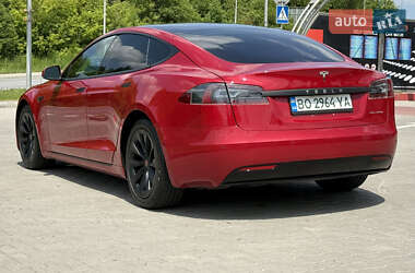 Ліфтбек Tesla Model S 2020 в 