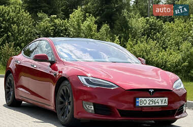 Ліфтбек Tesla Model S 2020 в 