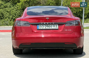 Ліфтбек Tesla Model S 2020 в 