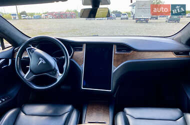 Лифтбек Tesla Model S 2019 в 