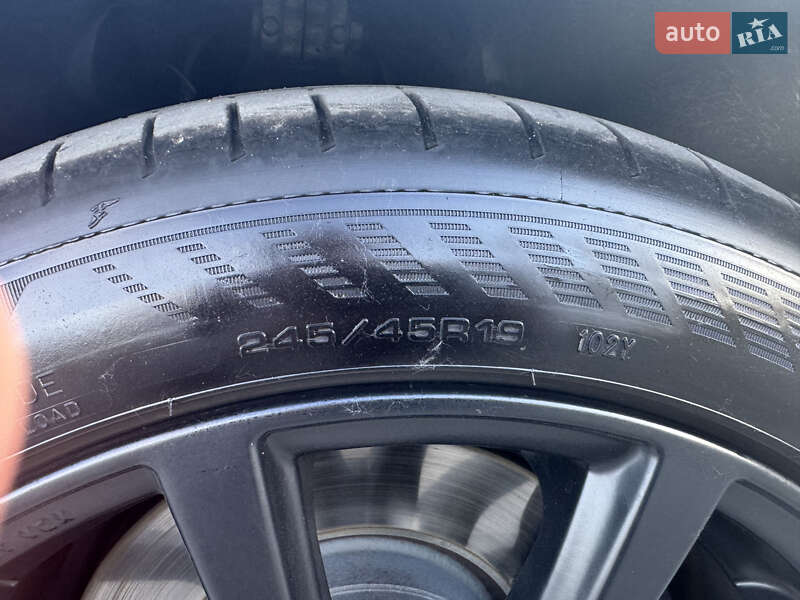 Лифтбек Tesla Model S 2020 в Киеве фото 23 Лифтбек Tesla Model S 2020 в Киеве