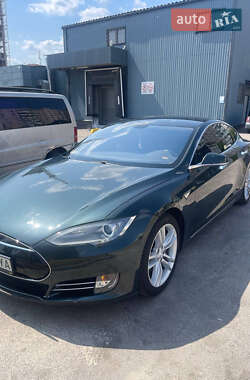 Ліфтбек Tesla Model S 2014 в 