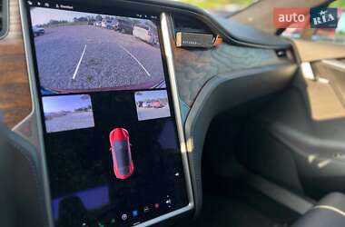 Лифтбек Tesla Model S 2019 в 