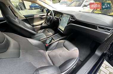 Ліфтбек Tesla Model S 2014 в 