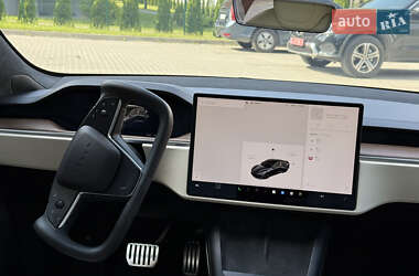 Ліфтбек Tesla Model S 2022 в 