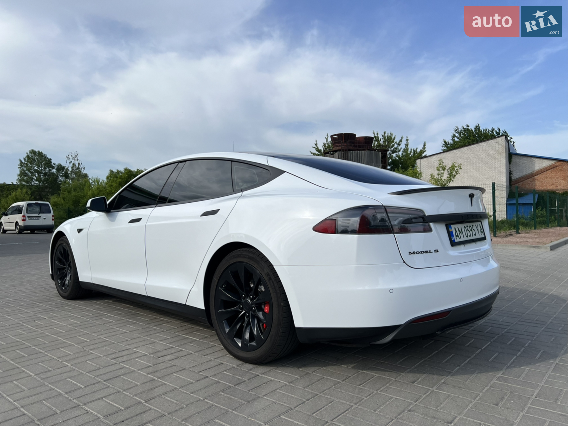 2014 Tesla Model S - мініатюра 5