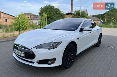 Лифтбек Tesla Model S 2014 в Житомире