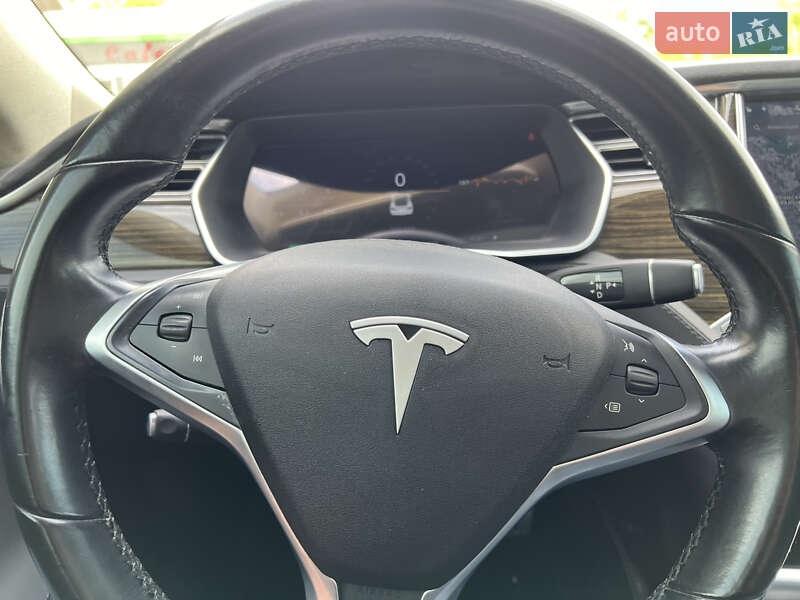 Ліфтбек Tesla Model S 2014 в Житомирі