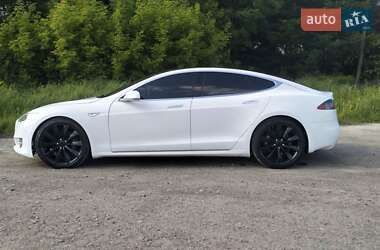 Ліфтбек Tesla Model S 2016 в 