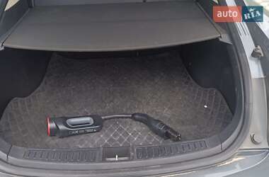 Лифтбек Tesla Model S 2013 в 