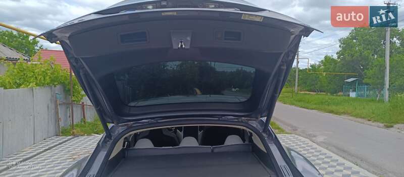 Лифтбек Tesla Model S 2013 в Подольске