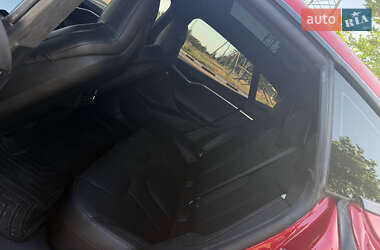 Ліфтбек Tesla Model S 2016 в 