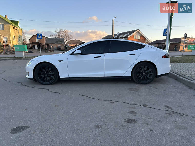 Лифтбек Tesla Model S 2014 в Кропивницком фото 10 Лифтбек Tesla Model S 2014 в Кропивницком