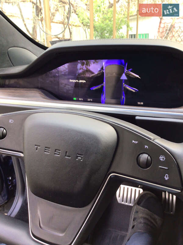 Лифтбек Tesla Model S 2022 в Харькове