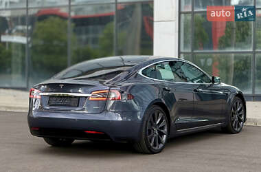 Ліфтбек Tesla Model S 2018 в 