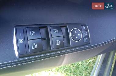 Лифтбек Tesla Model S 2014 в 