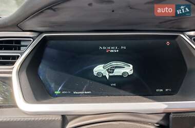 Лифтбек Tesla Model S 2013 в 