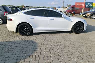 Лифтбек Tesla Model S 2017 в 