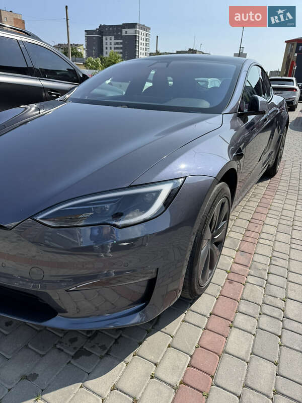 Лифтбек Tesla Model S 2022 в Ивано-Франковске