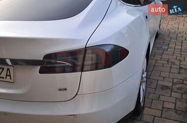 Ліфтбек Tesla Model S 2014 в Вінниці