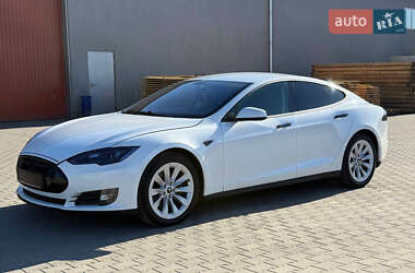 Лифтбек Tesla Model S 2014 в Одессе