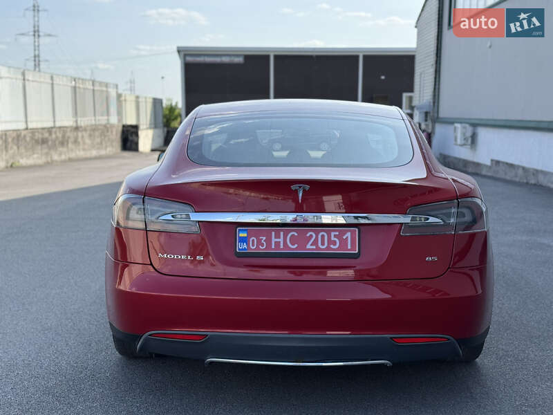 Лифтбек Tesla Model S 2014 в Виннице фото 5 Лифтбек Tesla Model S 2014 в Виннице