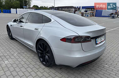 Лифтбек Tesla Model S 2017 в 