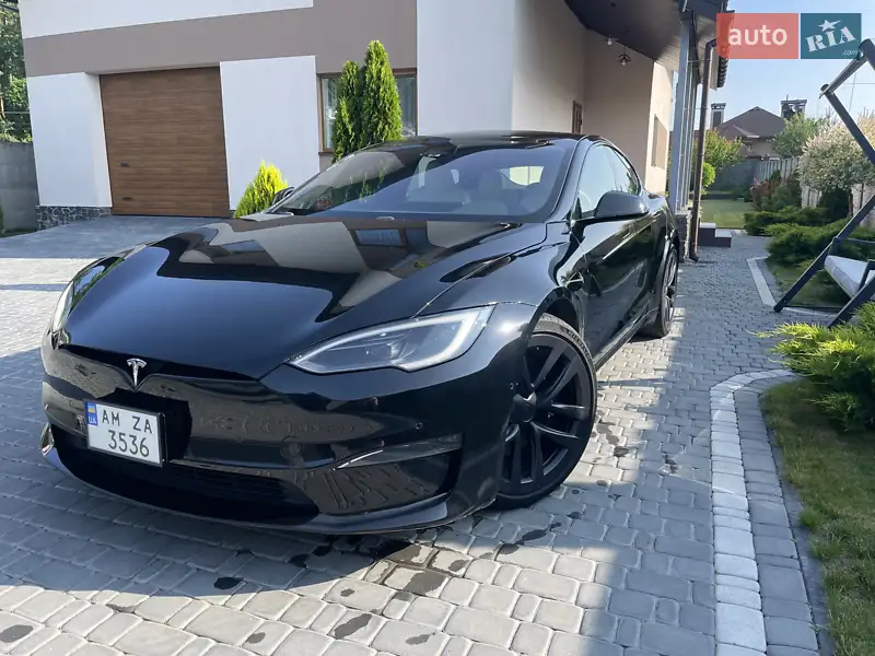 Tesla Model S
