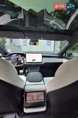 Лифтбек Tesla Model S 2021 в 