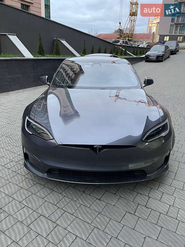 Лифтбек Tesla Model S 2022 в Ивано-Франковске