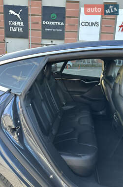 Лифтбек Tesla Model S 2016 в 