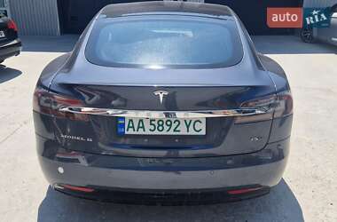 Лифтбек Tesla Model S 2017 в 