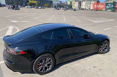 Лифтбек Tesla Model S 2021 в 