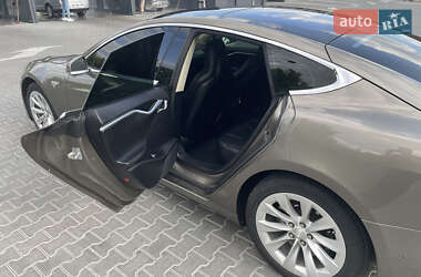 Ліфтбек Tesla Model S 2016 в 