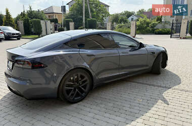 Лифтбек Tesla Model S 2022 в Львове