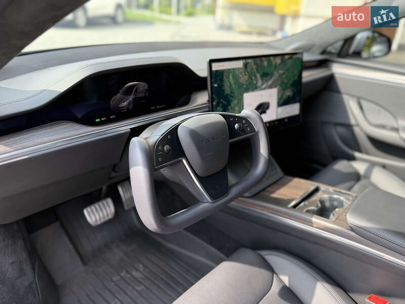 Лифтбек Tesla Model S 2022 в Шептицькому