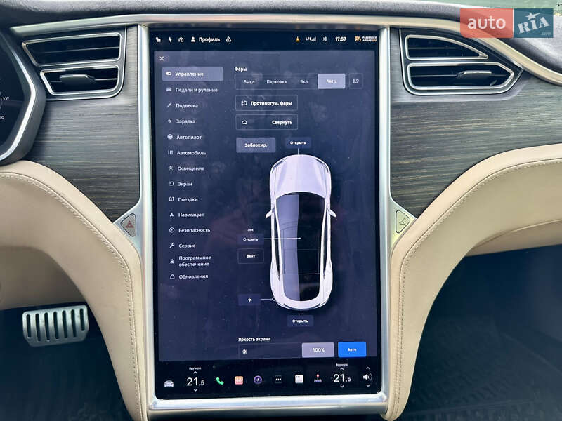 Лифтбек Tesla Model S 2015 в Киеве