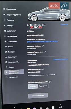 Лифтбек Tesla Model S 2016 в 