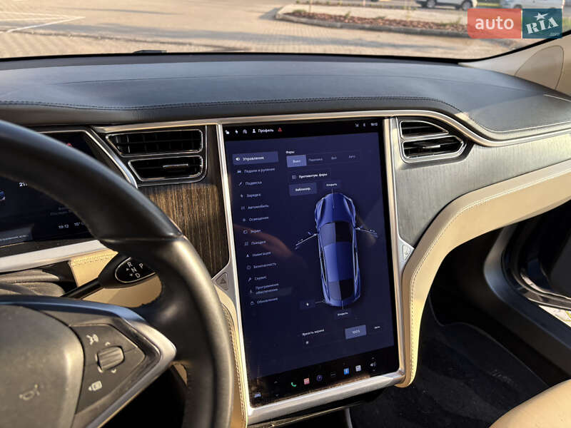Лифтбек Tesla Model S 2013 в Хмельницком
