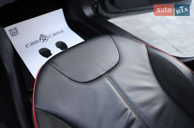 Лифтбек Tesla Model S 2014 в 