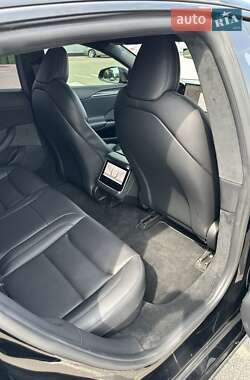 Ліфтбек Tesla Model S 2021 в 