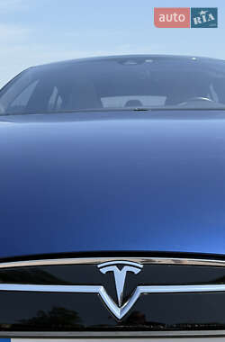 Ліфтбек Tesla Model S 2015 в 