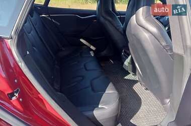 Лифтбек Tesla Model S 2016 в 