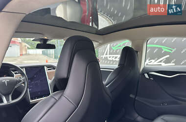 Лифтбек Tesla Model S 2018 в 